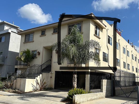 front corner apt