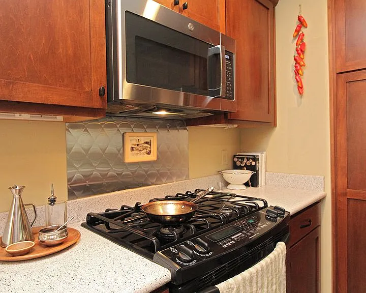 3112 NE Knott St — Photo 9