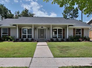 6023 Rutherglenn Dr, Houston, TX 77096