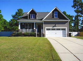90 N Dakota Ct, Spring Lake, NC 28390
