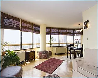 Rented by R New York