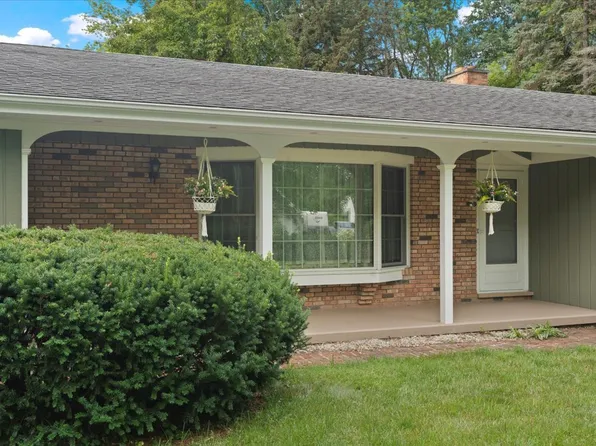 10765 W Liberty Ave, Beach Park, IL 60099