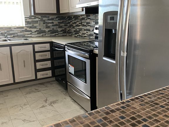 2nd image of 9365 Fontainebleau Blvd #210