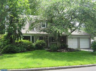 342 Old Mill Dr, Langhorne, PA 19047