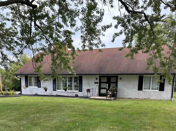 1596 N Van Buren Ave, Ottumwa, IA 52501