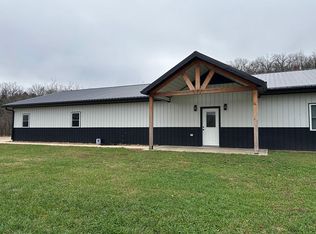 201 Gageville Rd, Eldon, MO 65026