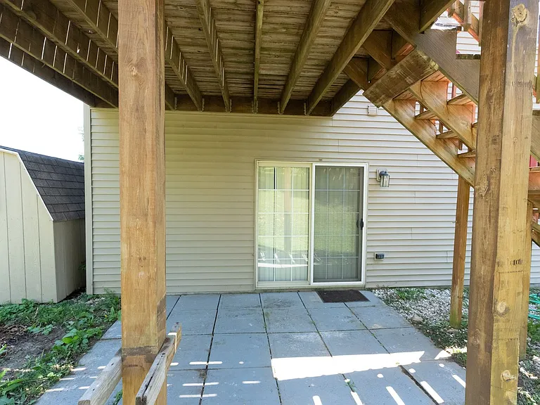 2072 Sheaffer Rd — Photo 3