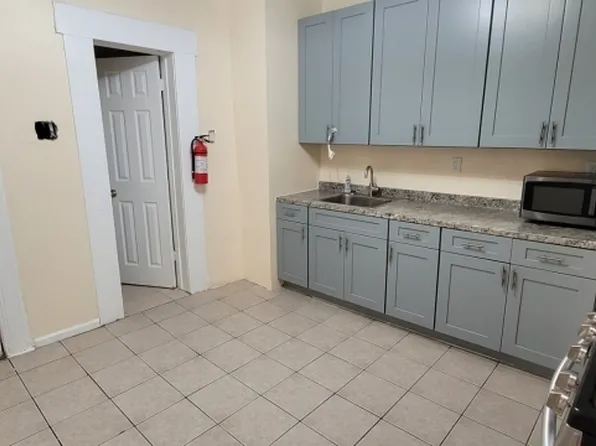 272 Littleton Ave, Newark City, NJ 07103