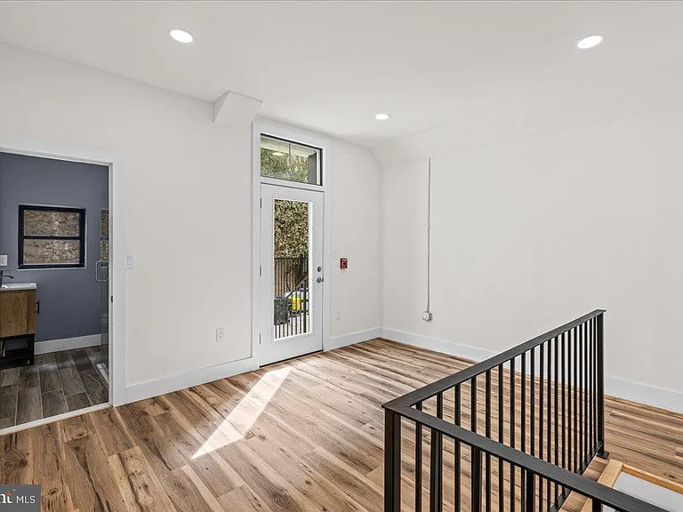 1222 Chancellor St #1F — Photo 10