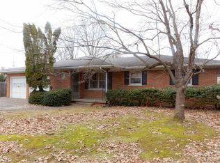 4209 Oak Hill Rd, Evansville, IN