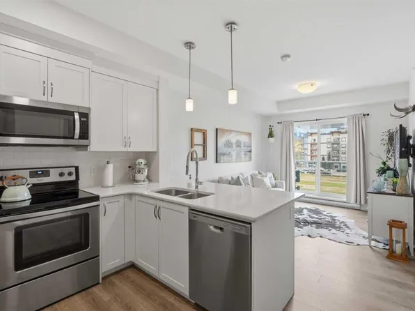 20 N Seton Park SE #413, Calgary, AB T3M 2V4