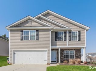 1431 River Run Rd, Lowell, NC 28098