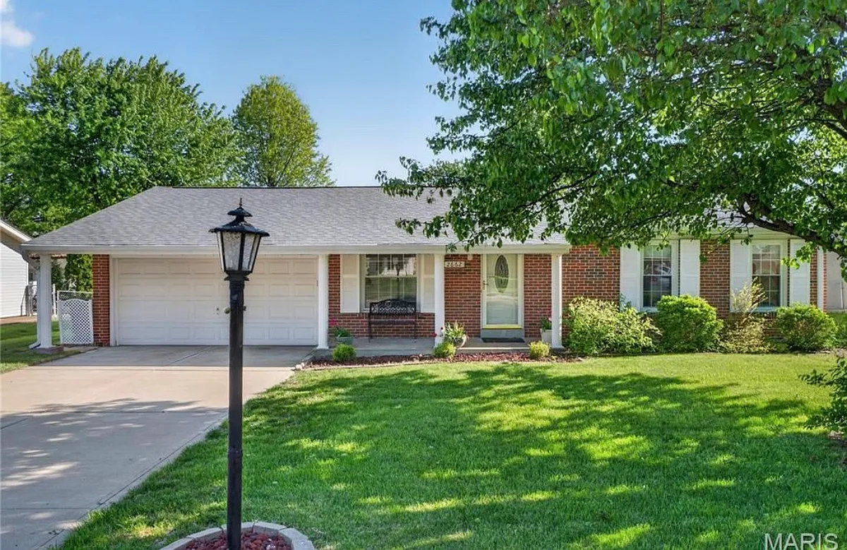 Building Photo - Lido Ln
