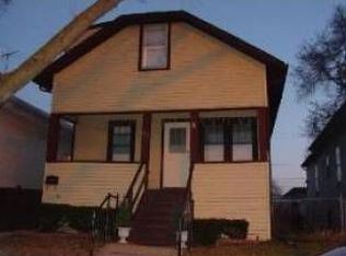 7417 W Addison St, Chicago, IL 60634