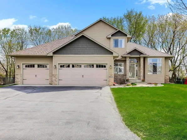9918 Kiwi Ave N, Brooklyn Park, MN 55443