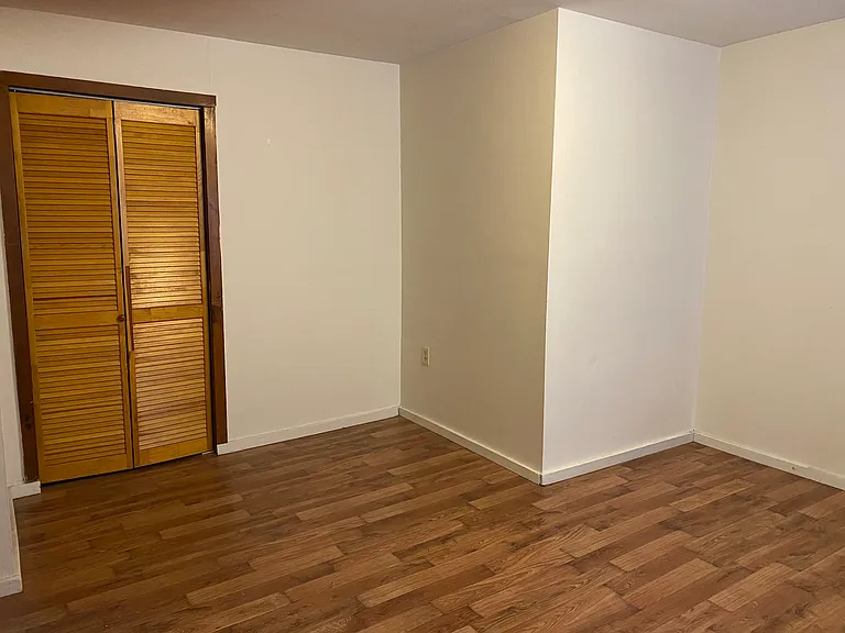 5731 Telephone Road Ext #8 — Photo 3