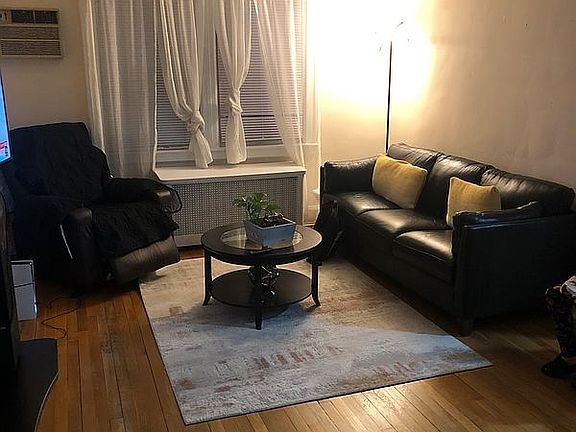 4th image of 3803 205th St