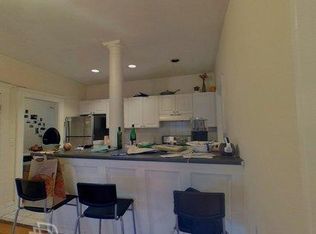 94ZA Pleasant St #2B, Brookline, MA 02446