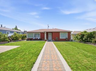 1628 W Bonneville St, Pasco, WA 99301