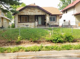 2556 Crown Point Ave, Omaha, NE 68111