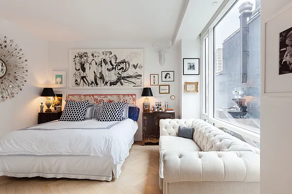 Sold by Compass | media 4