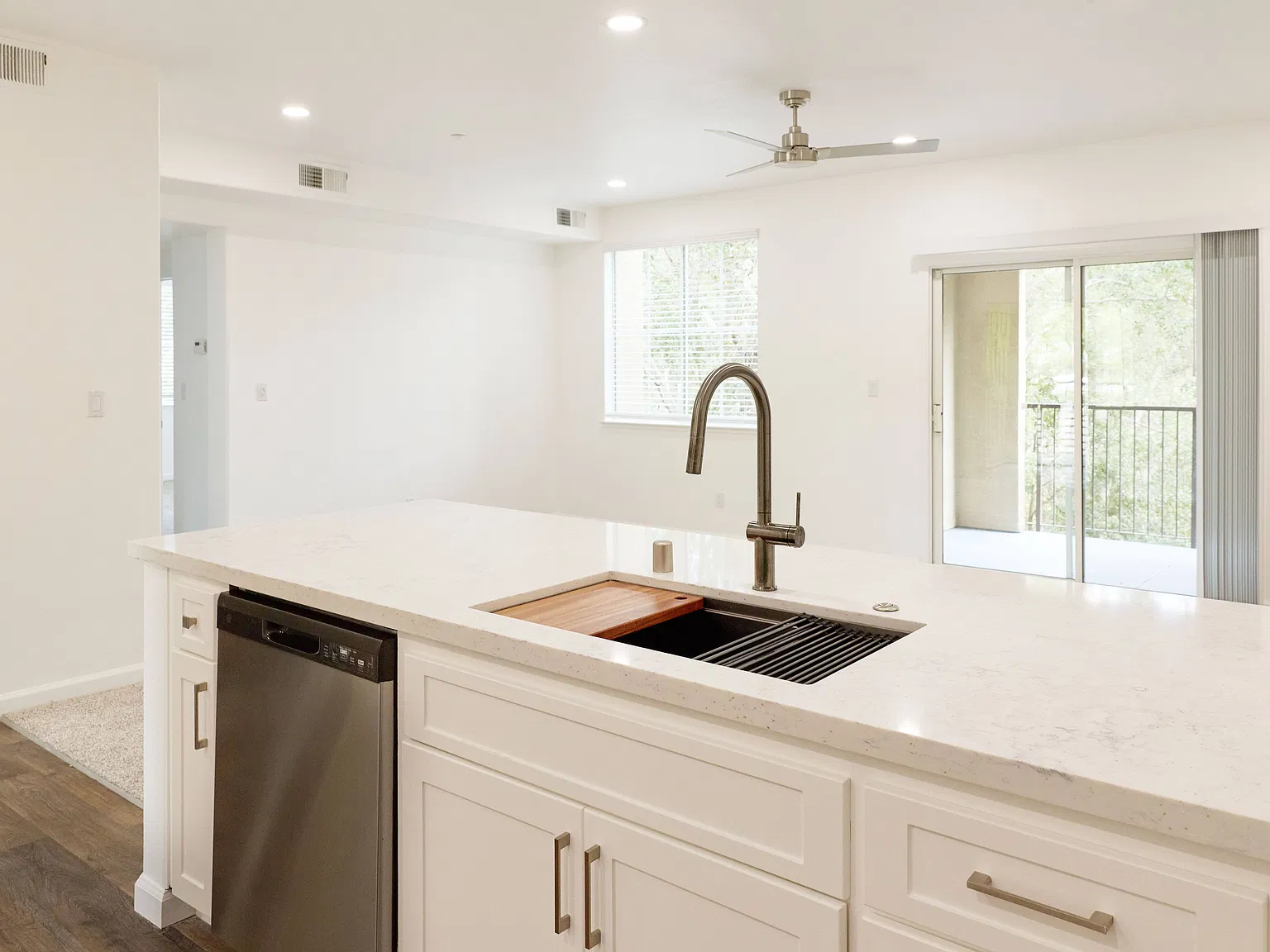 Park Place (CA) — Photo 2
