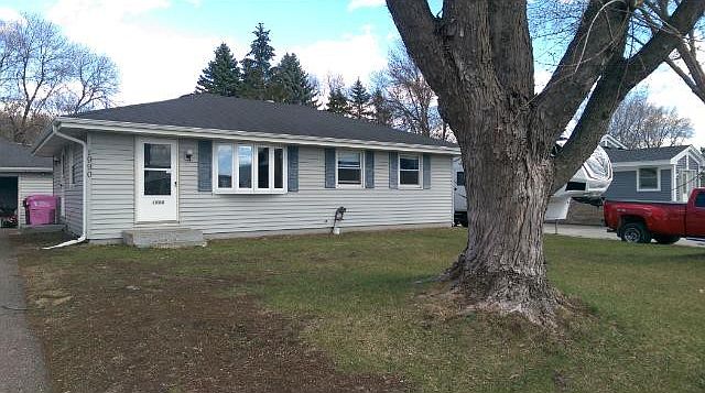 1st image of 1990 8th Ave