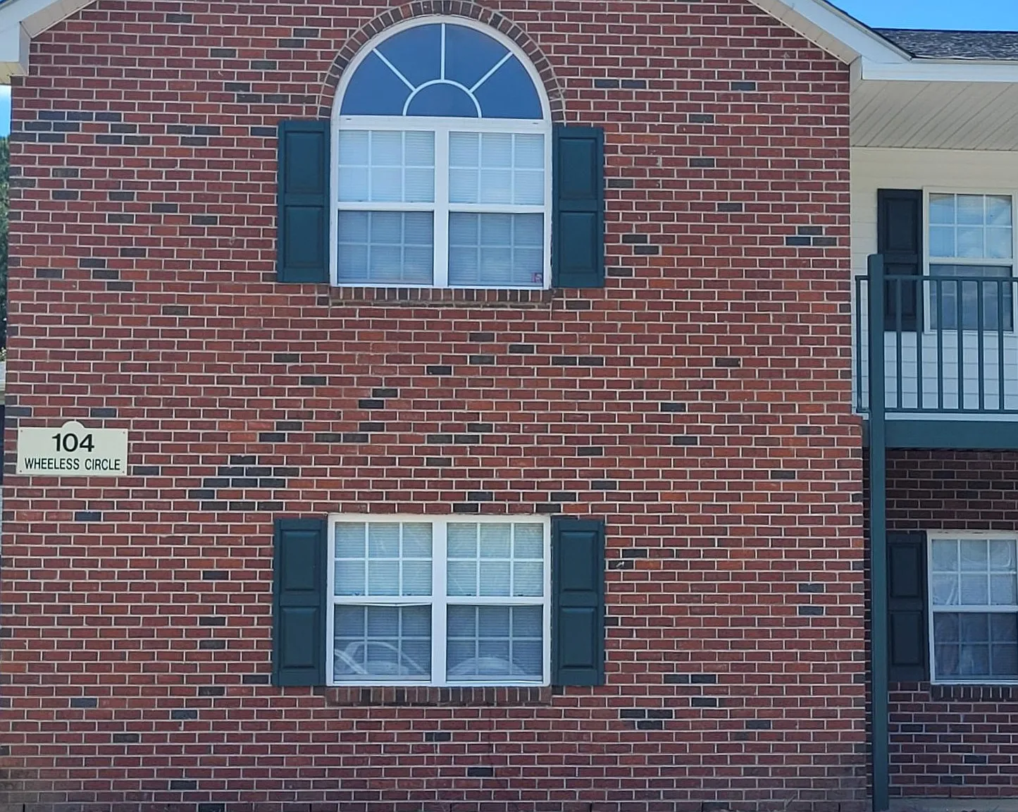 2 bed, 745 sqft, $995 — Photo 1