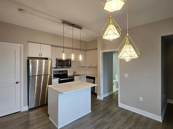 18 Coles Ave #603, Vaughan, ON L4L 0J1