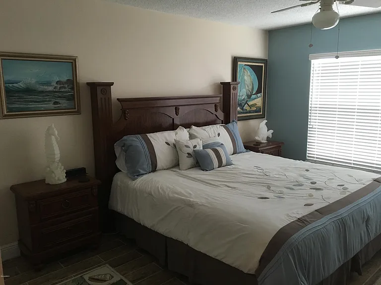 5 Sunflower St #10 — Photo 11