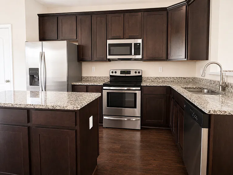 511 Waterside Dr #115 — Photo 11