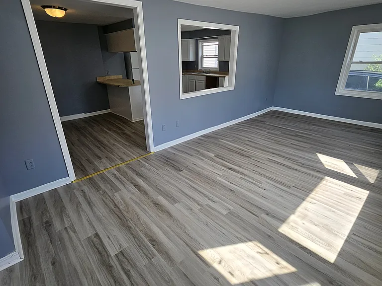 58 Walnut St — Photo 8