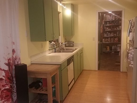 5th image of 715 Cottonwood Ct SE #House