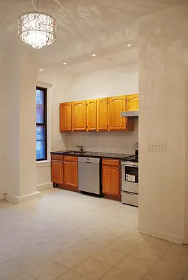 Rented by WAM Partners - William Moses Co. | media 74