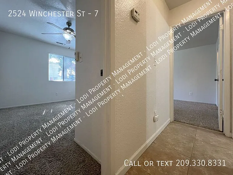 2524 Winchester St #7 — Photo 13