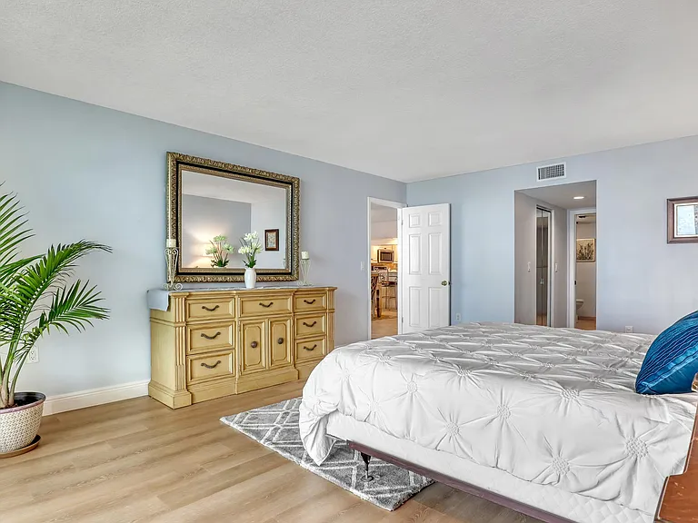 401 Highway A1A #114 — Photo 18