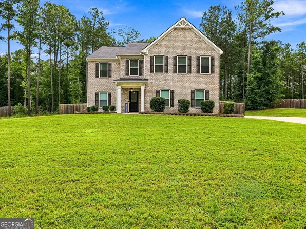 180 Edinburgh Ln, Covington, GA 30016