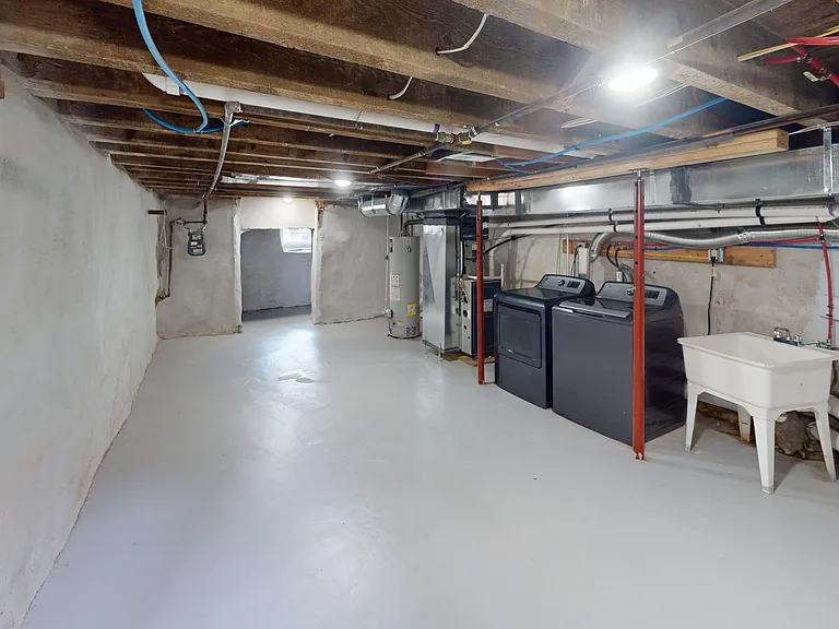 463 Earlham Ter — Photo 16