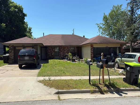 232 E Camino St, Springfield, MO 65810