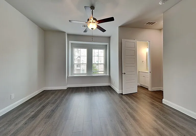 2232 Palomino St — Photo 3