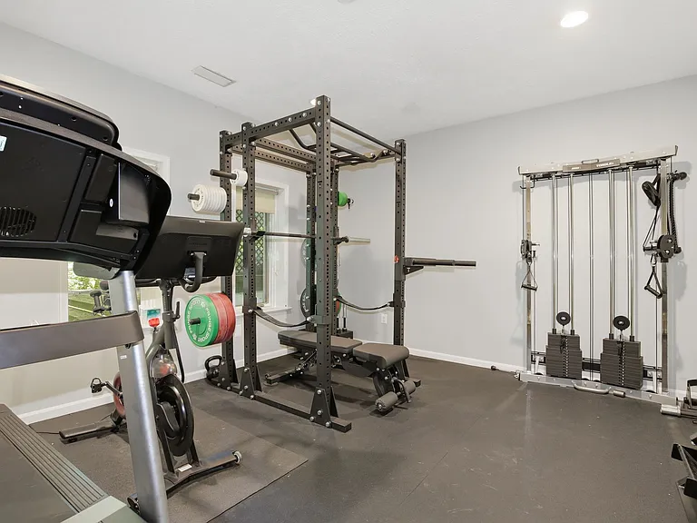 7005 Endicott Ct — Photo 9