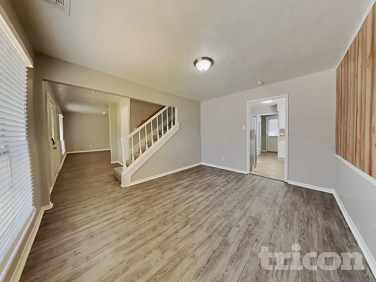 22731 River Birch Dr — Photo 4