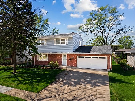 2nd image of 203 Fairview Dr