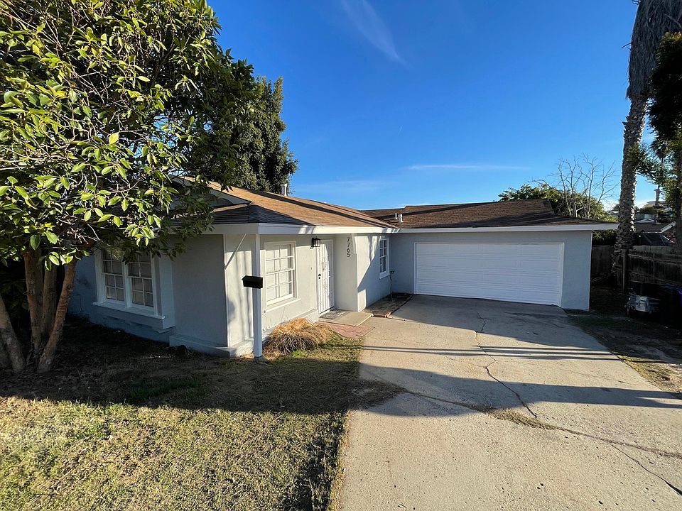 1st image of 7765 Woodbine Way