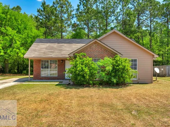 2521 Cove St, Hinesville, GA 31313