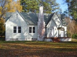 303 S Mulberry St, Cherryville, NC 28021