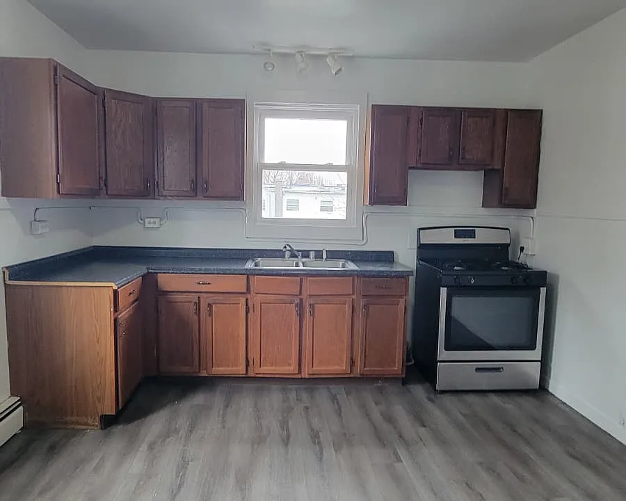 214 Mayock St #3