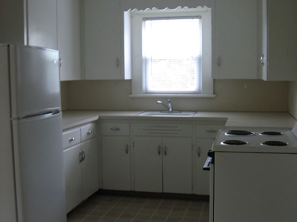 602 kitchen