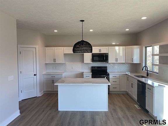 5th image of 8021 S 190th Ave