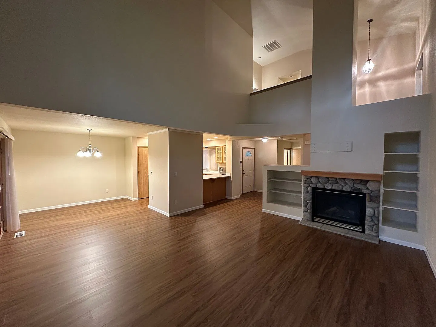 5206 Ivy Hill Lane SE — Photo 3